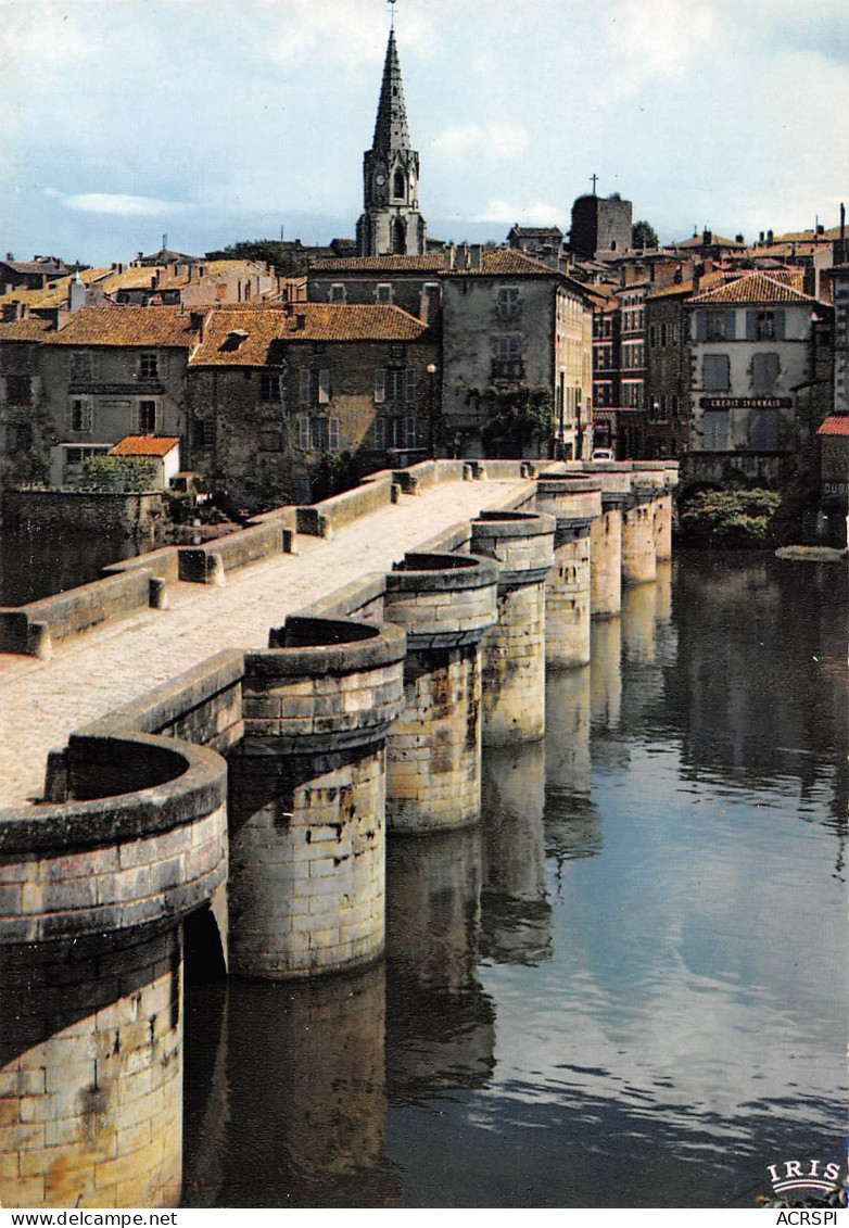 16 CONFOLENS Le Vieux Pont Et Le Quartier St Maxime  4 (scan Recto Verso)MH2991 - Confolens