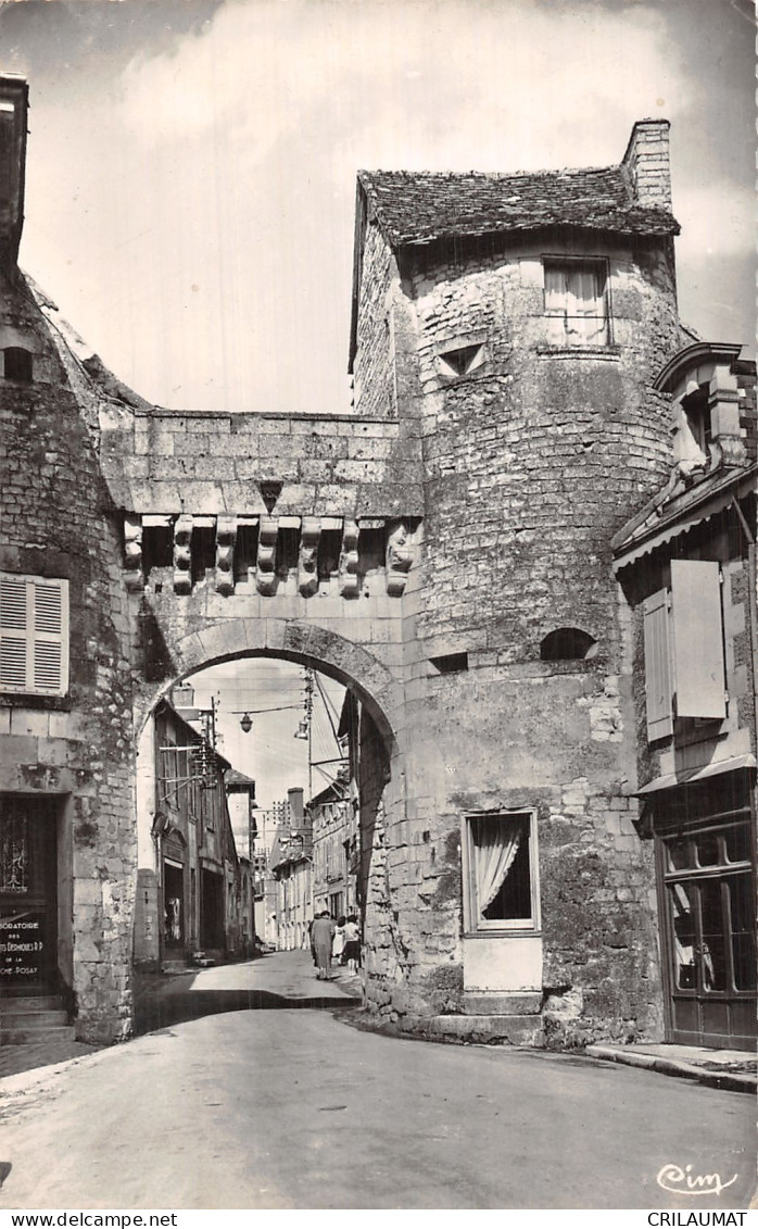 86-LA ROCHE POSAY LES BAINS-N°LP5115-F/0145 - La Roche Posay