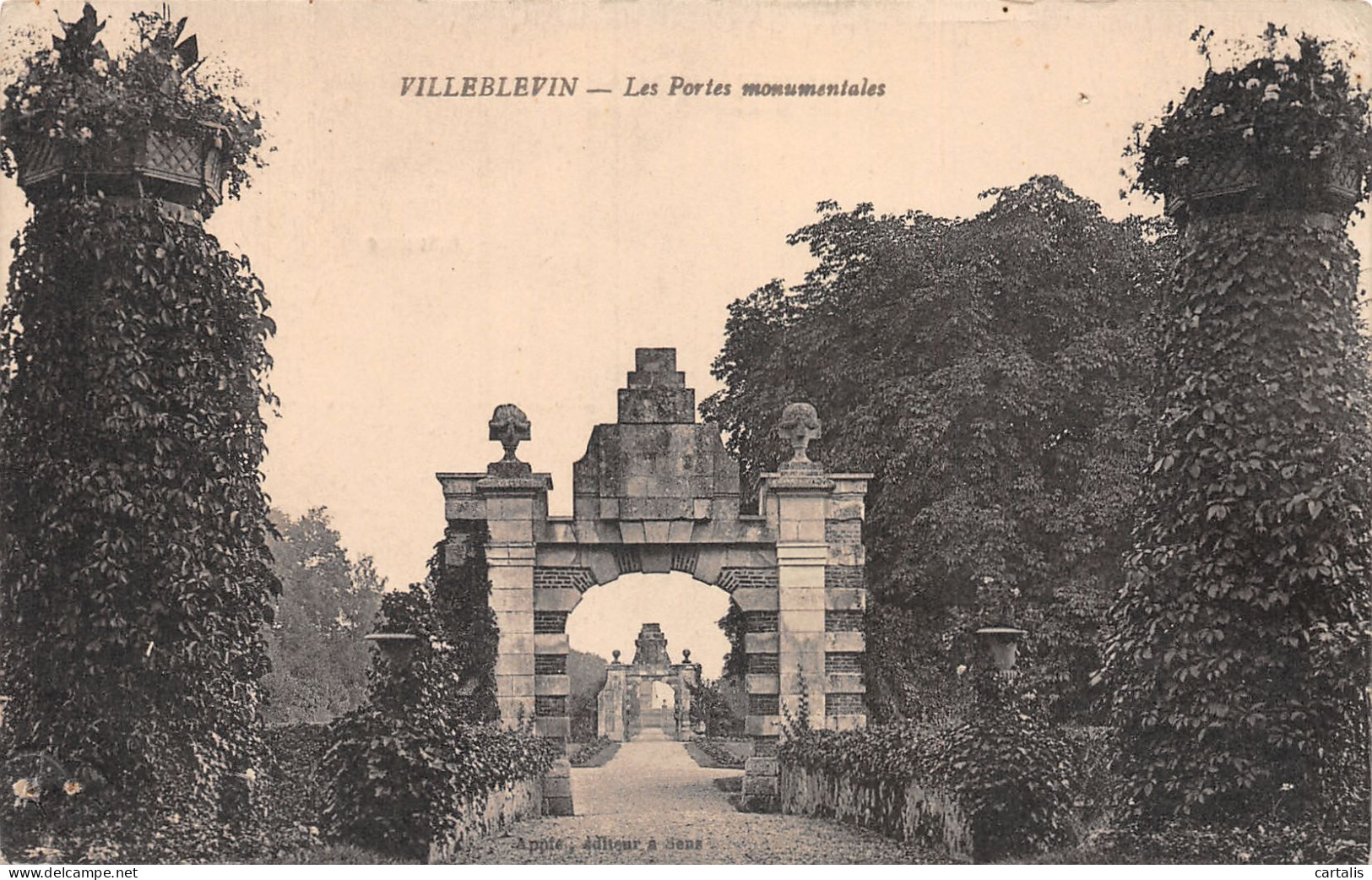 89-VILLEBLEVIN-N°C4103-E/0075 - Villeblevin