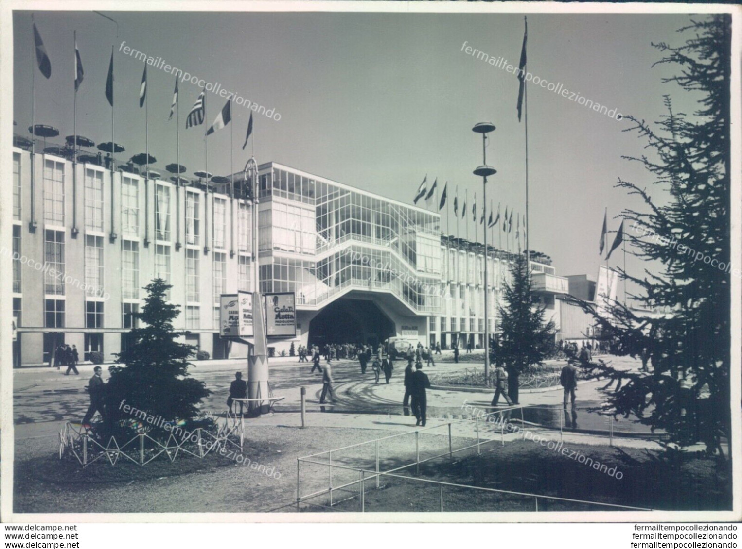 R606 Bozza Fotografica Milano Citta' Piazza Italia Palazzo Delle Nazioni - Milano (Milan)