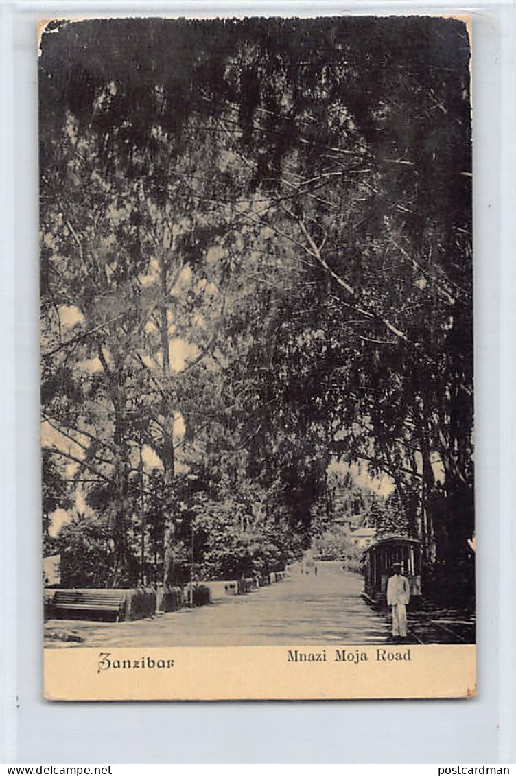 Zanzibar - Mnazi Moja Road - Publ. Perciva De Lord Brothers 3 - Tansania