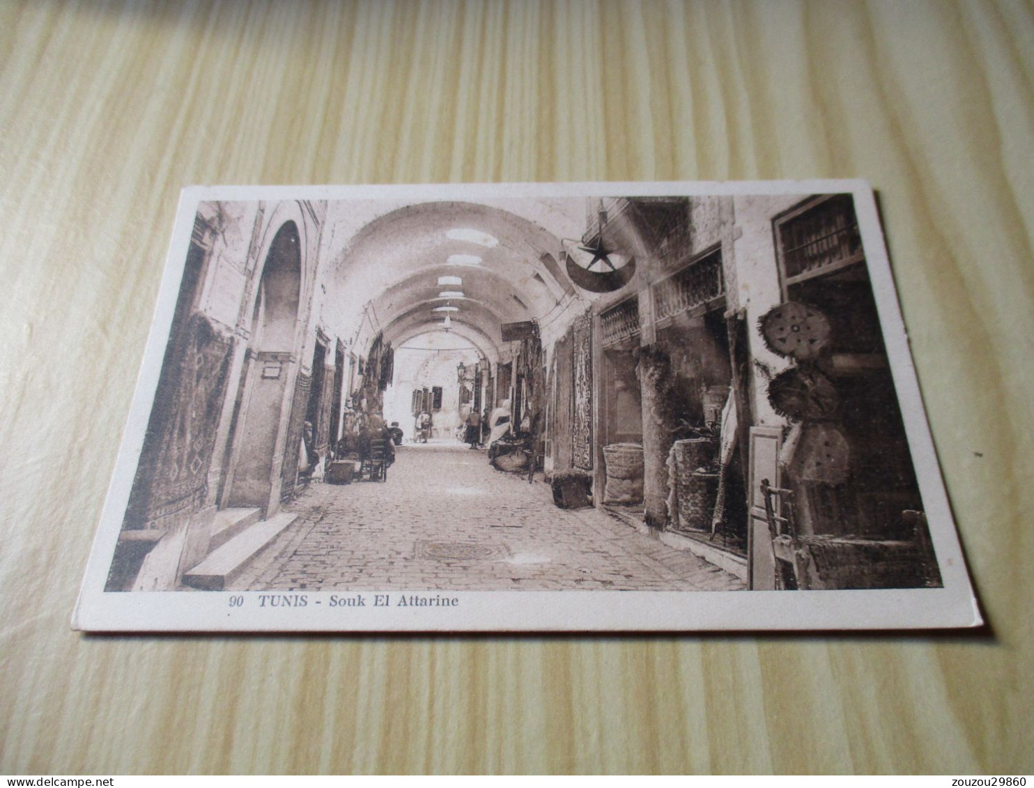 CPA Tunis (Tunisie).Souk El Attarine - Carte Animée. - Túnez