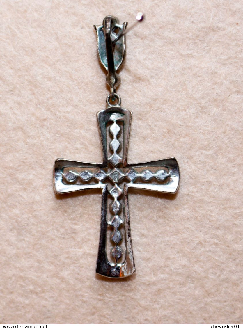 Bijoux-pendentif-24-croix Chrétienne En Argent 835 Et Strasses - Religion & Esotérisme