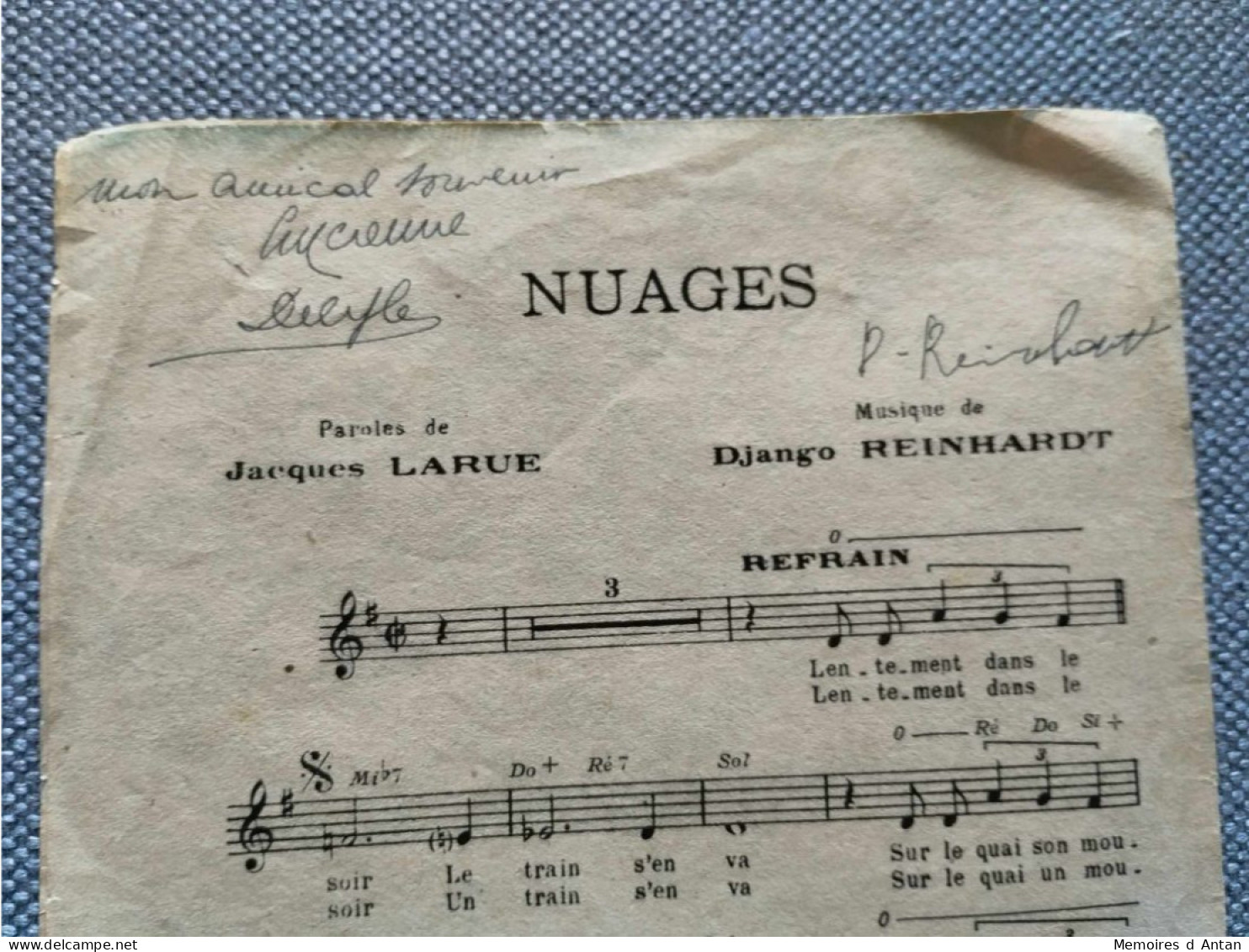 Autographes - Dédicaces - Signatures Django Reinhardt - Lucienne Delyle - Jacques Larue Sur Publication. - Chanteurs & Musiciens