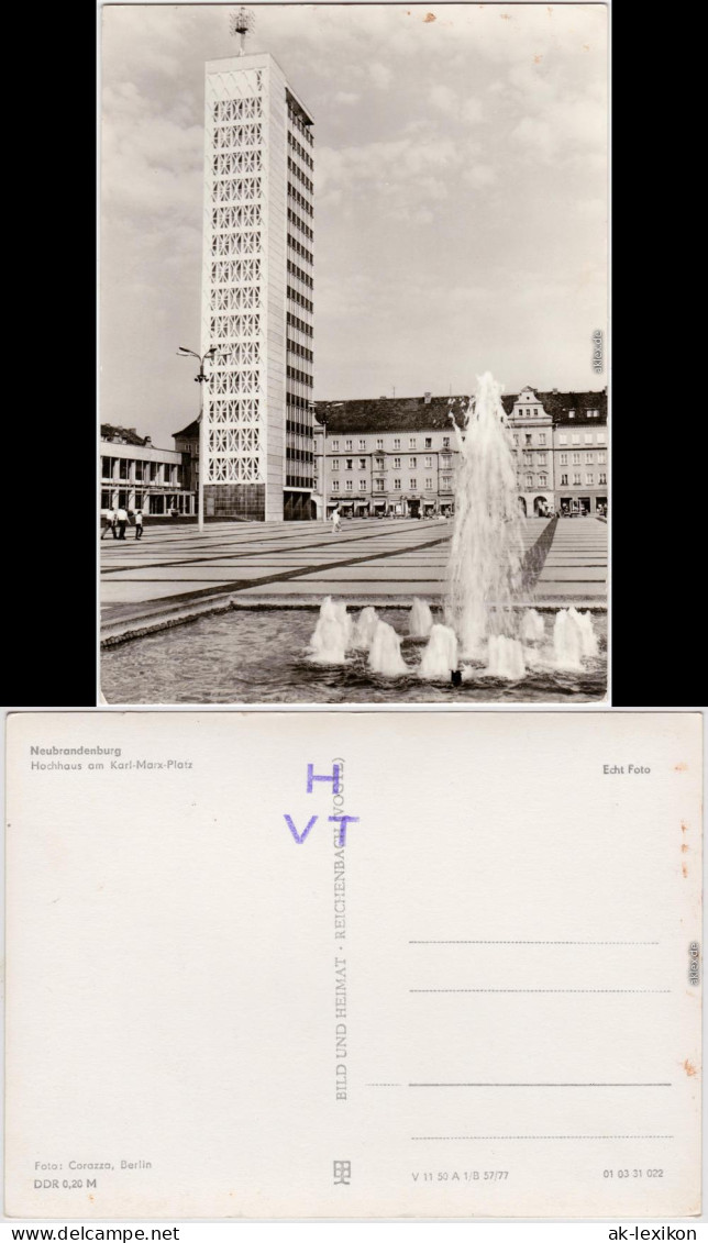 Foto Ansichtskarte Neubrandenburg Hochhaus Am Karl-Marx-Platz 1977 - Neubrandenburg