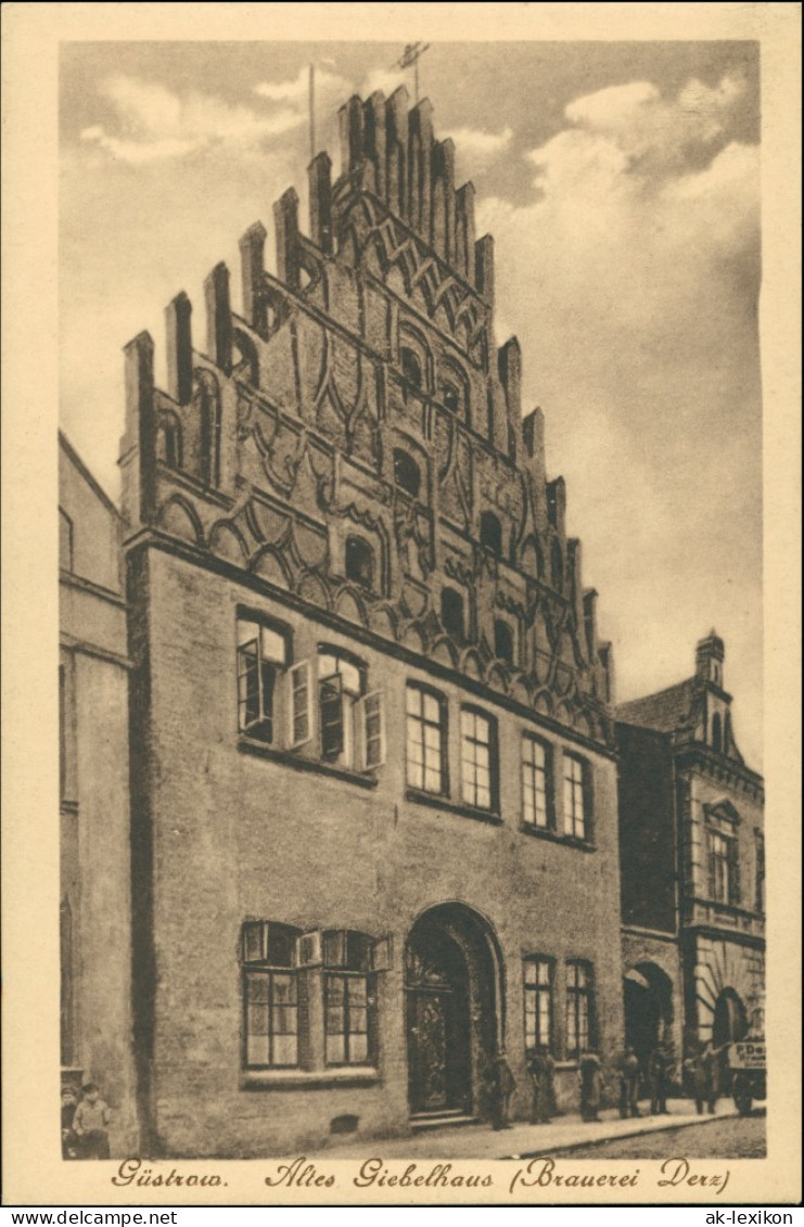 Ansichtskarte Güstrow Altes Giebelhaus Brauerei Derz 1915 - Güstrow