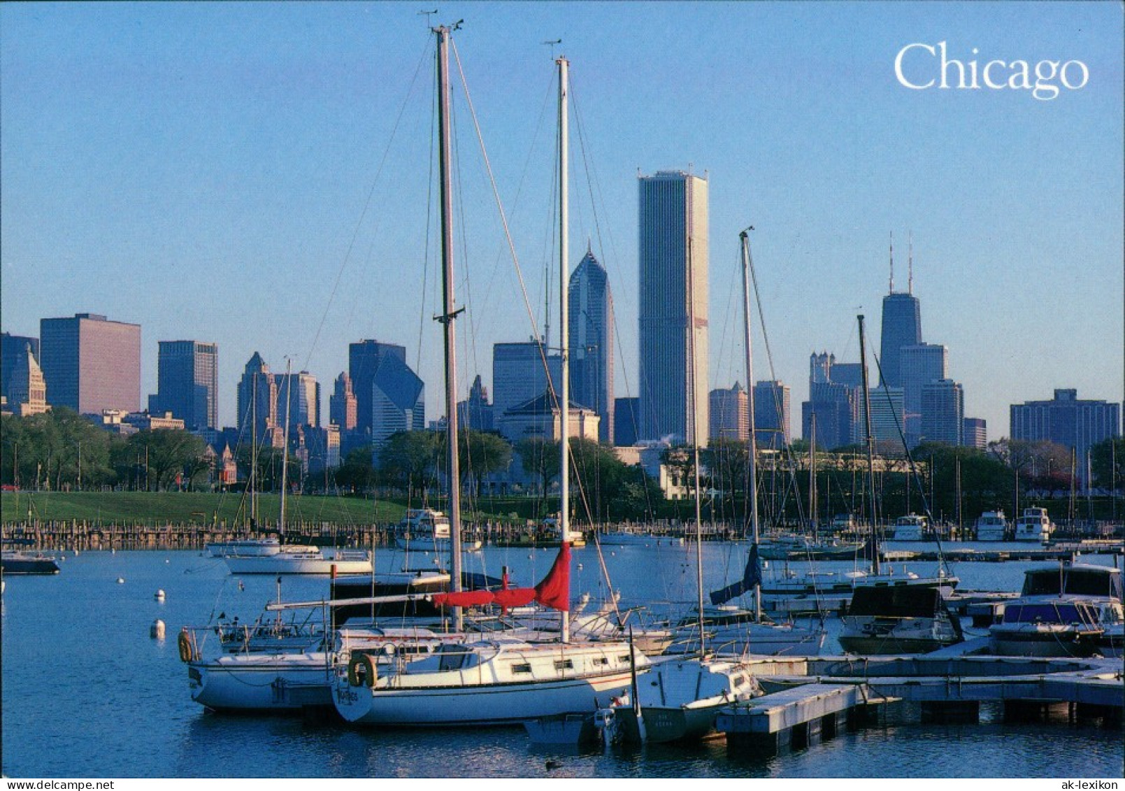 Chicago  Sunrise Over Burnham Park Harbor And Skyline 2000 - Autres & Non Classés