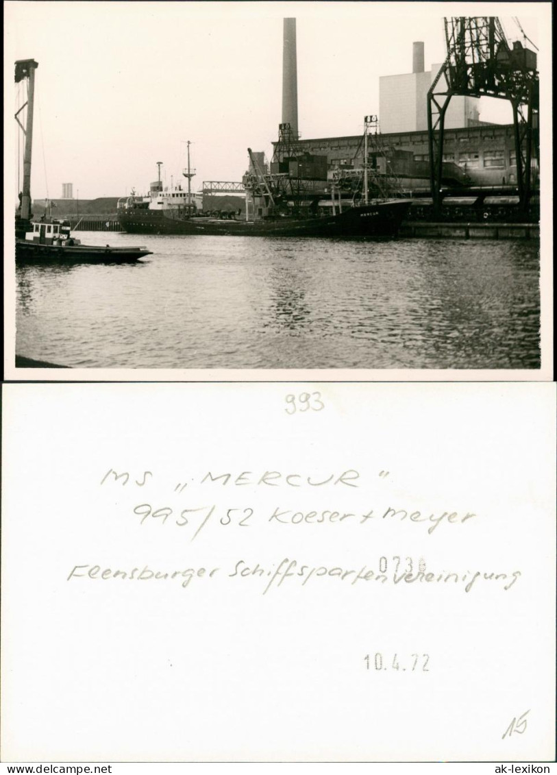 Hafen Echtfoto Mit Fabrik, Schiff MS MERCUR Schiffsfoto-AK 1972 Privatfoto - Sonstige & Ohne Zuordnung