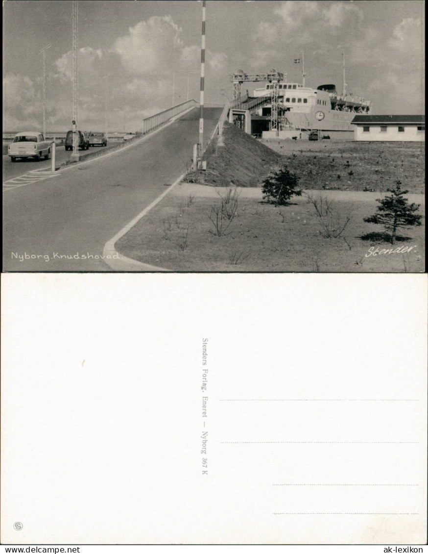 Nieburg Nyborg Knudshoved Hafen Mit Autos Ubergang Zum Fährschiff 1955 - Denemarken