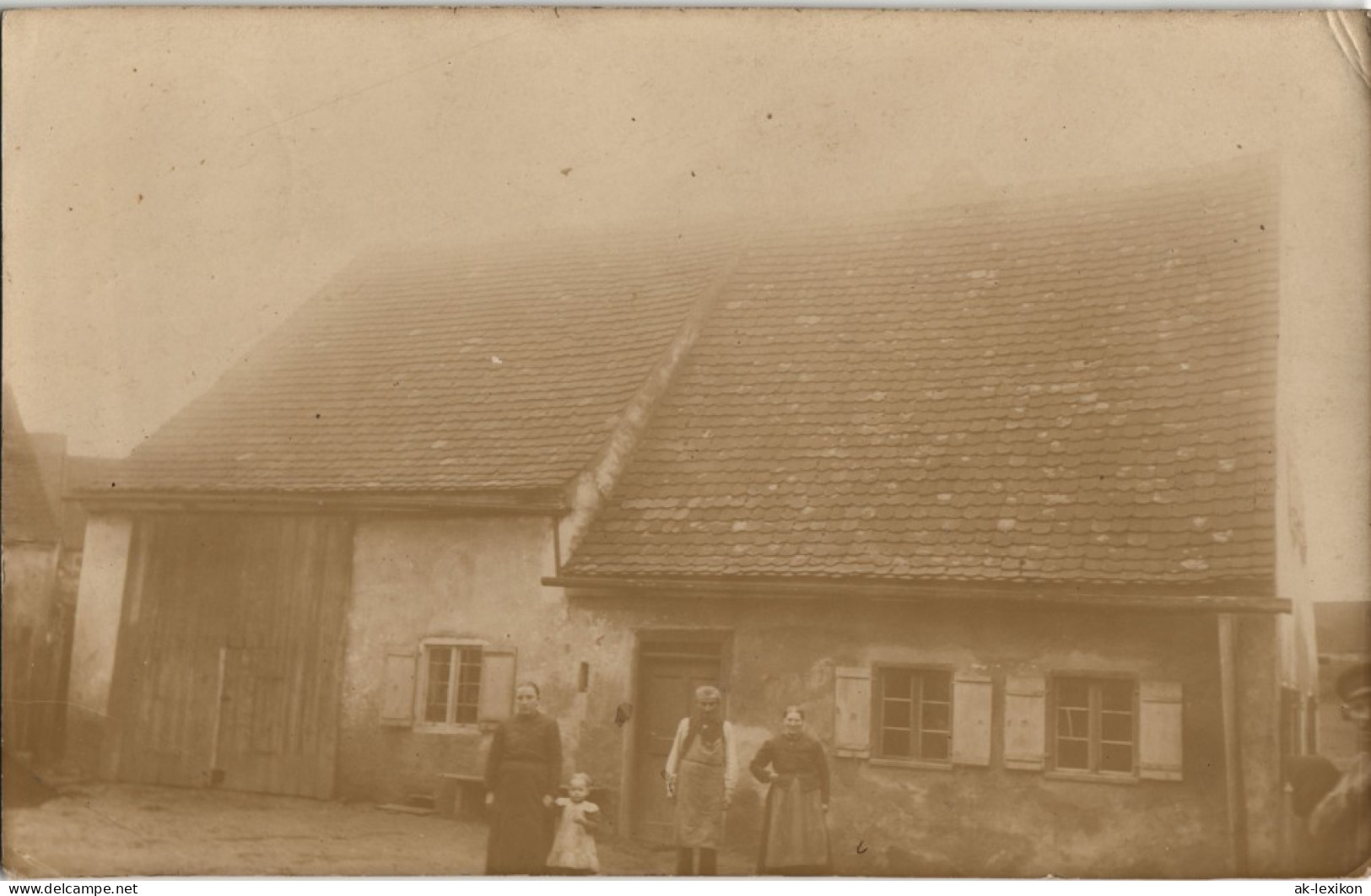 Berufe /Arbeit: Bauern - Landwirtschaft Familie Vor Gehöft 1915 Privatfoto - Bauern