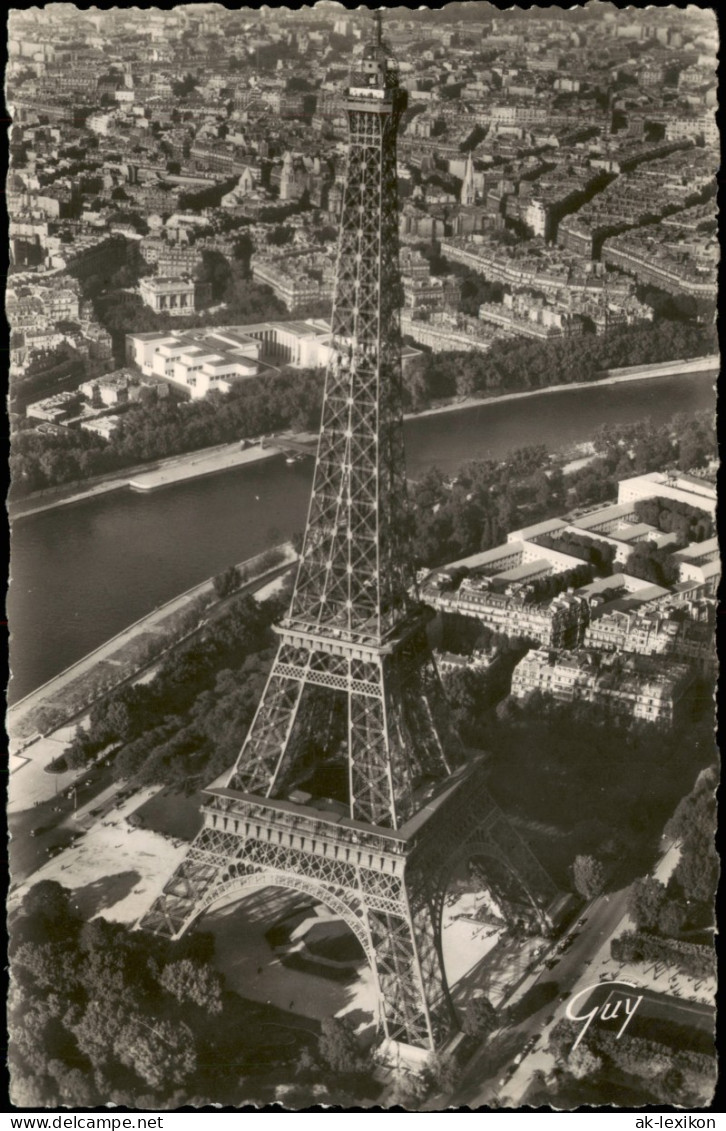 CPA Paris Luftbild Eiffelturm/Tour Eiffel - En Avion 1958 - Eiffeltoren