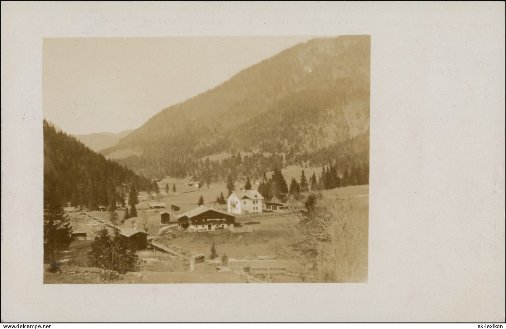 Foto  Häuser Im Tal Alpenregion 1925 Privatfoto  Stempel München - Da Identificare