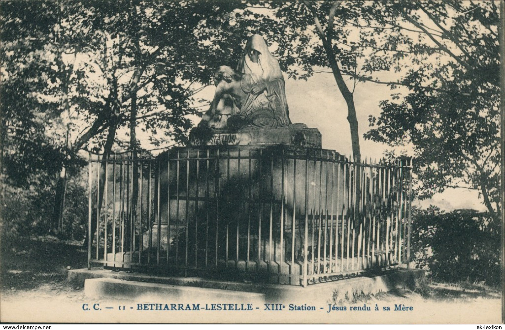 Lestelle-Bétharram XIII Station - Jésus Rendu à Sa Mère/Jesus Skulptur 1910 - Non Classificati