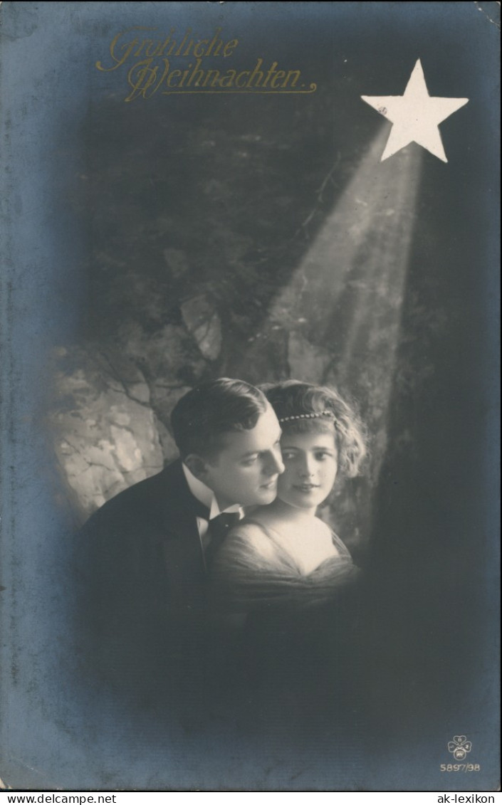 Ansichtskarte  Neujahr/Sylvester Fotokunst Stern Schein Liebespaar 1915 - New Year