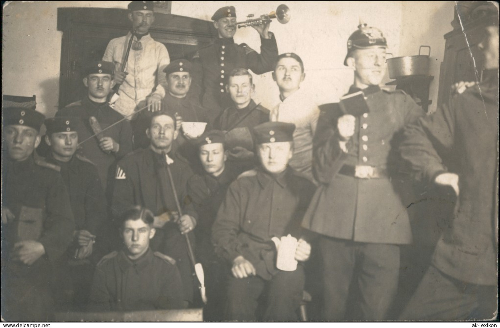 Wesel Musiziernde Soldaten Auf Der Stube Militaria 1913 Privatfoto - Wesel