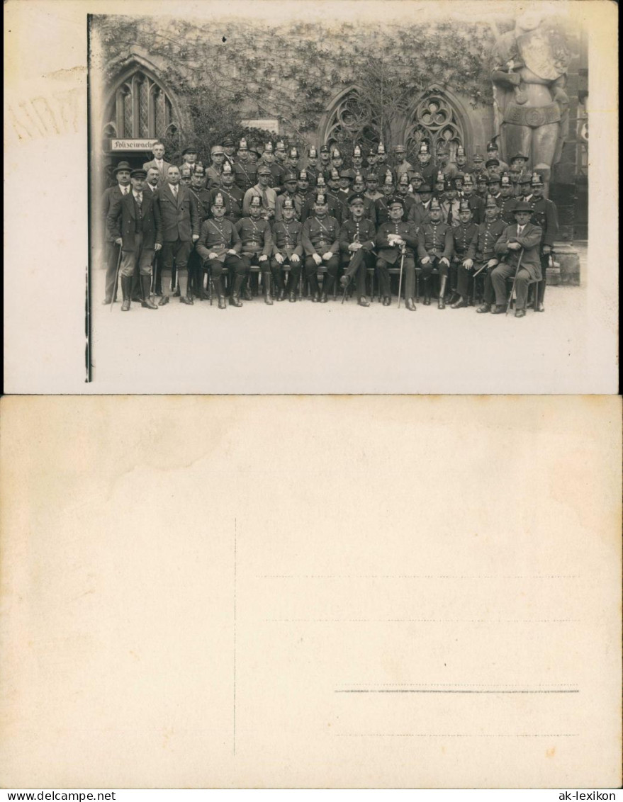 Fotokunst Polizisten Aufstellung Vor Polizeiwache 1910 Privatfoto - Sin Clasificación