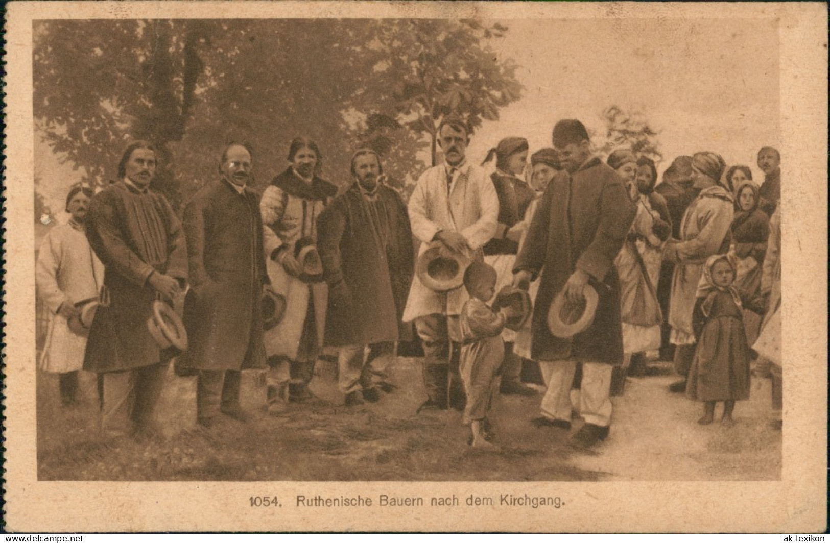 Typen Ethnische Gruppe Ruthenische Bauern Nach Dem Kirchgang 1913 - Costumes