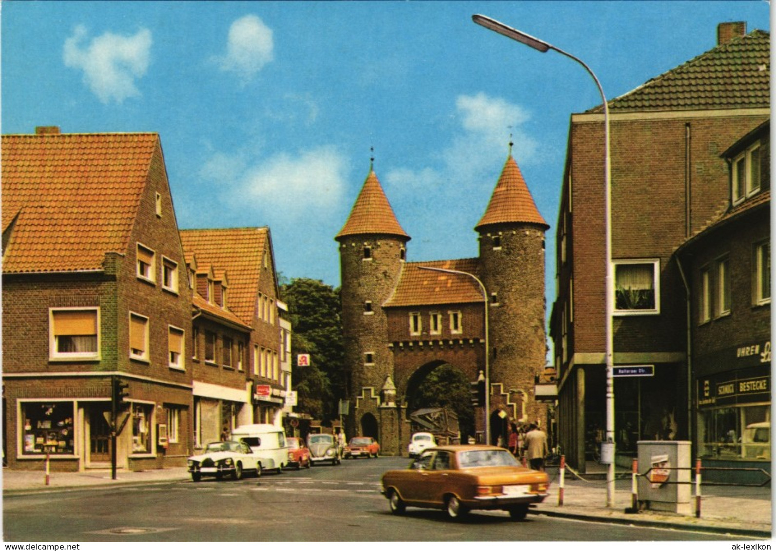 Ansichtskarte Dülmen Straßen Partie Und Autos Am Lüdinghauser Tor 1970 - Duelmen