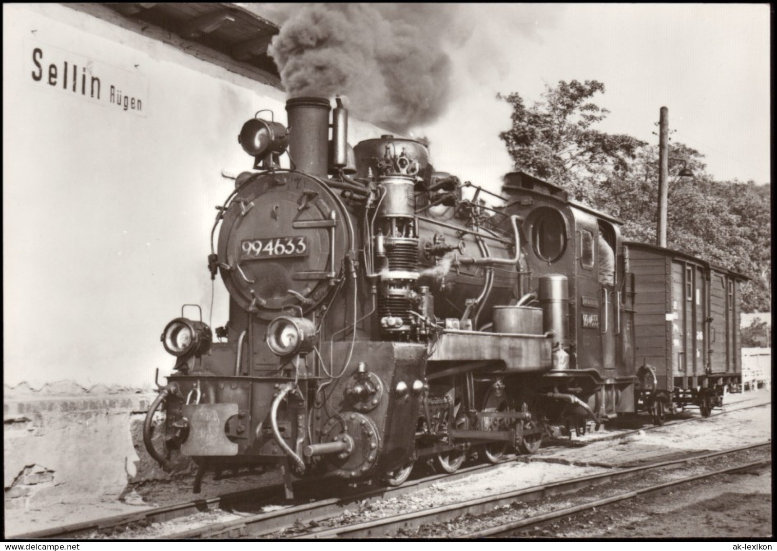 Eisenbahn (Railway) Dampflokomotive Lok Im Bahnhof Sellin Rügen 1970 - Trains