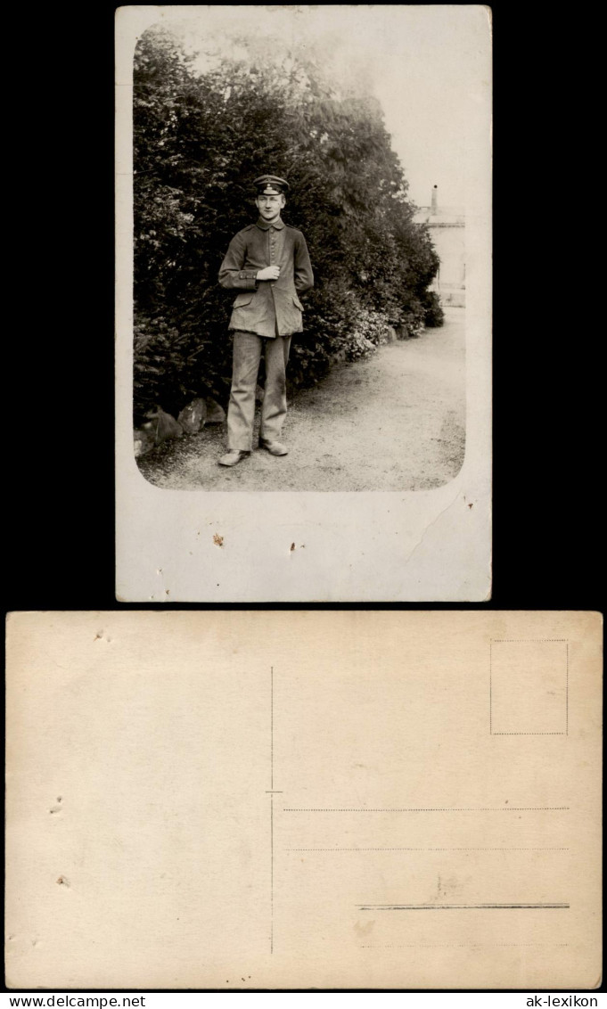 Foto  Soldat In Ausgehuniform Militaria WK1 1917 Privatfoto - Guerre 1914-18