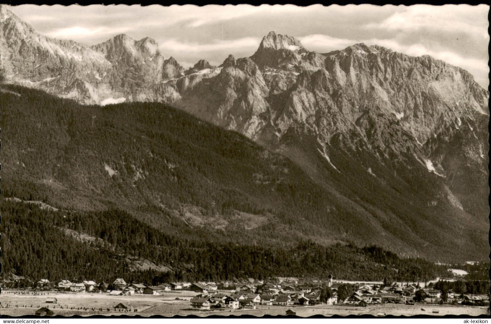 Ansichtskarte Krün (Krünn)-Mittenwald Stadtblick 1964 - Mittenwald