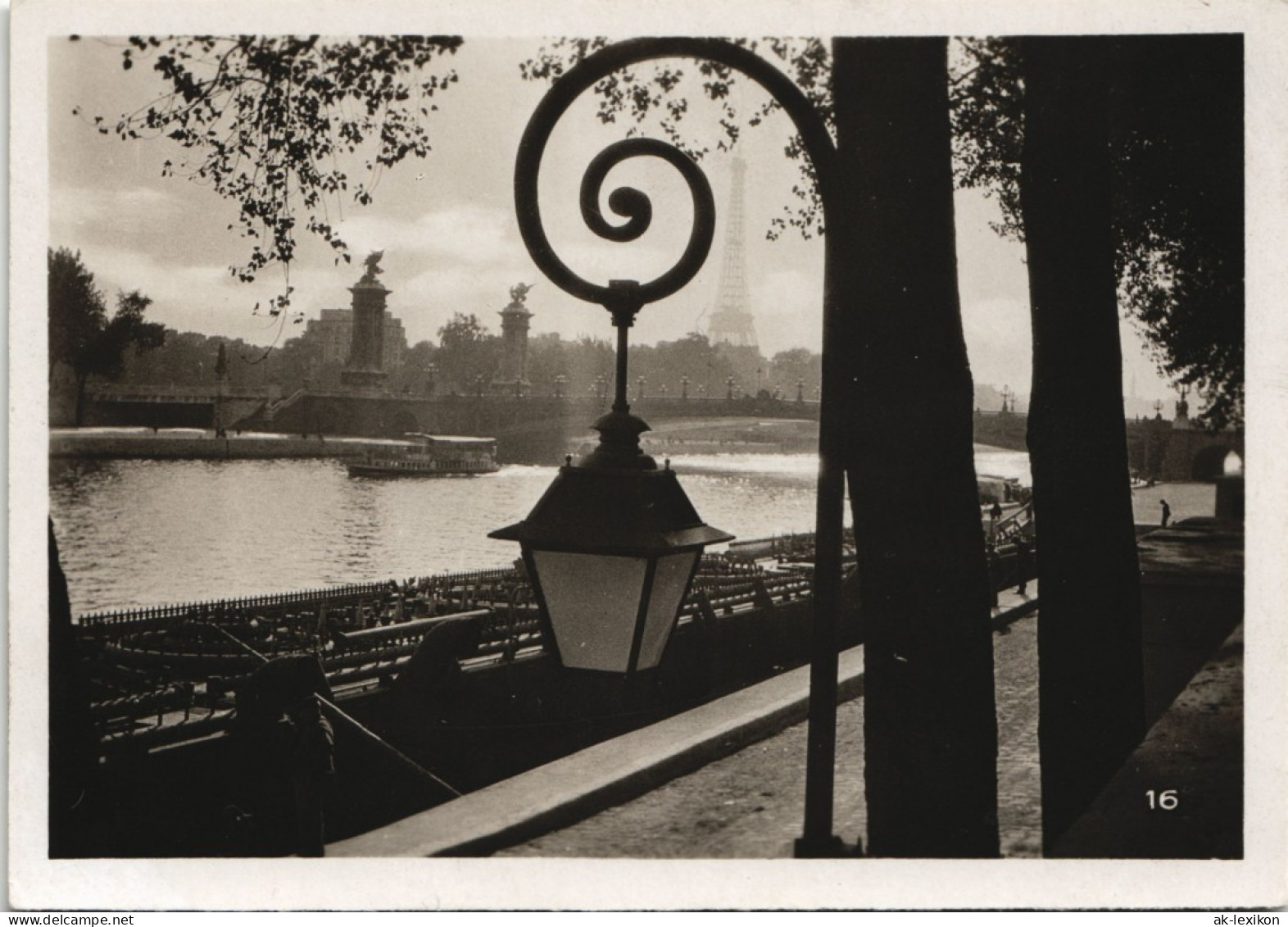 Sammelkarte Paris Eiffelturm/Tour Eiffel - Seine Besetzung 1941 Privatfoto - Tour Eiffel