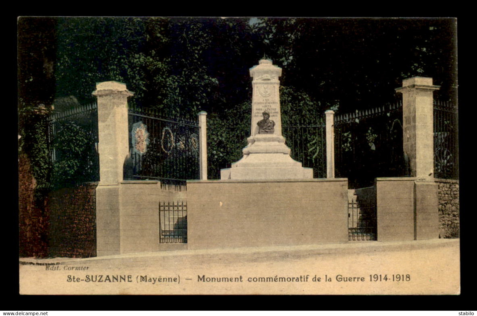 53 - STE-SUZANNE - MONUMENT AUX MORTS - Sainte Suzanne