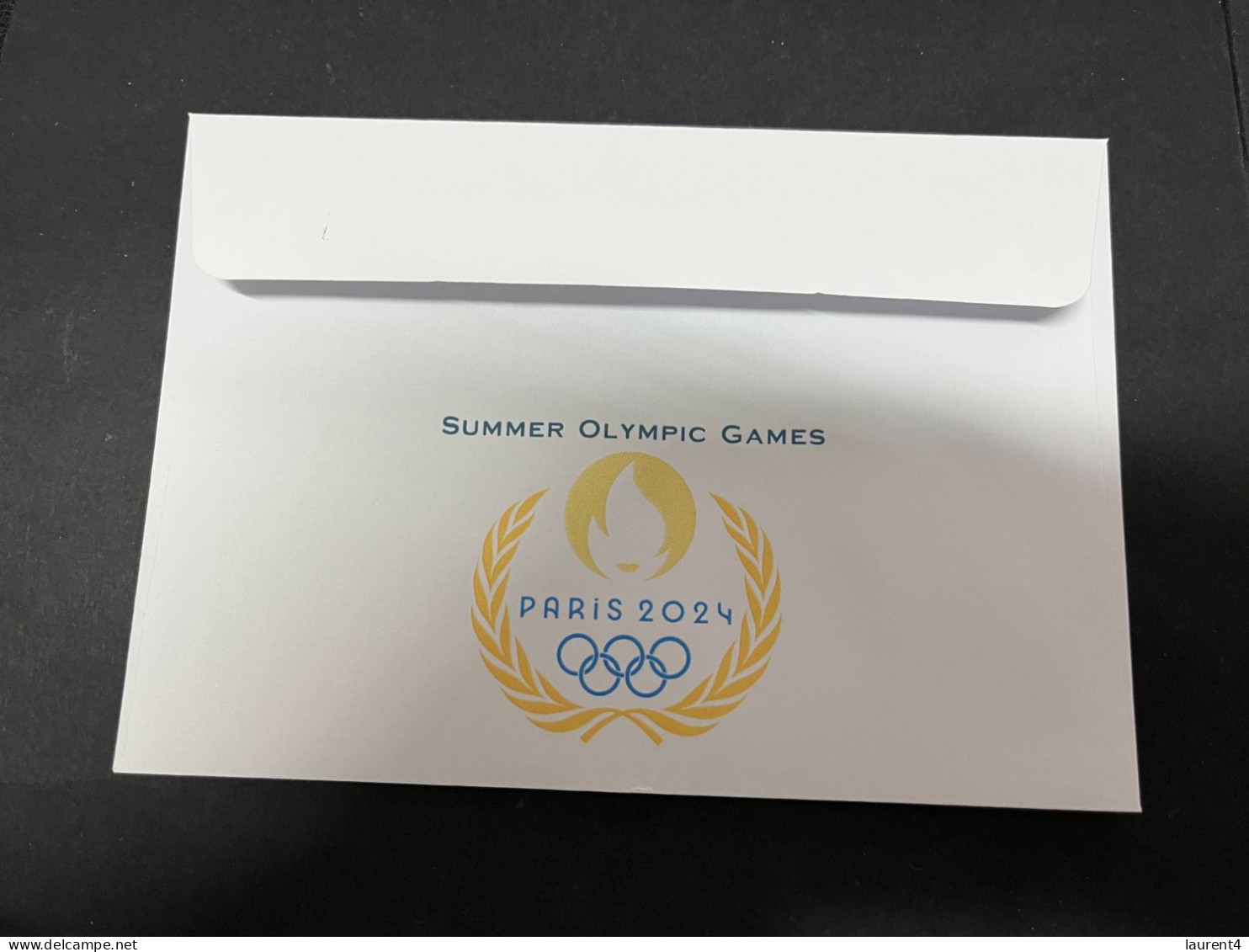 5-5-2024 (4 Z 12B) Paris Olympic Games 2024 - The Olympic Flame Travel On Sail Ship BELEM Via The Stait Of Messine (OZ) - Sommer 2024: Paris