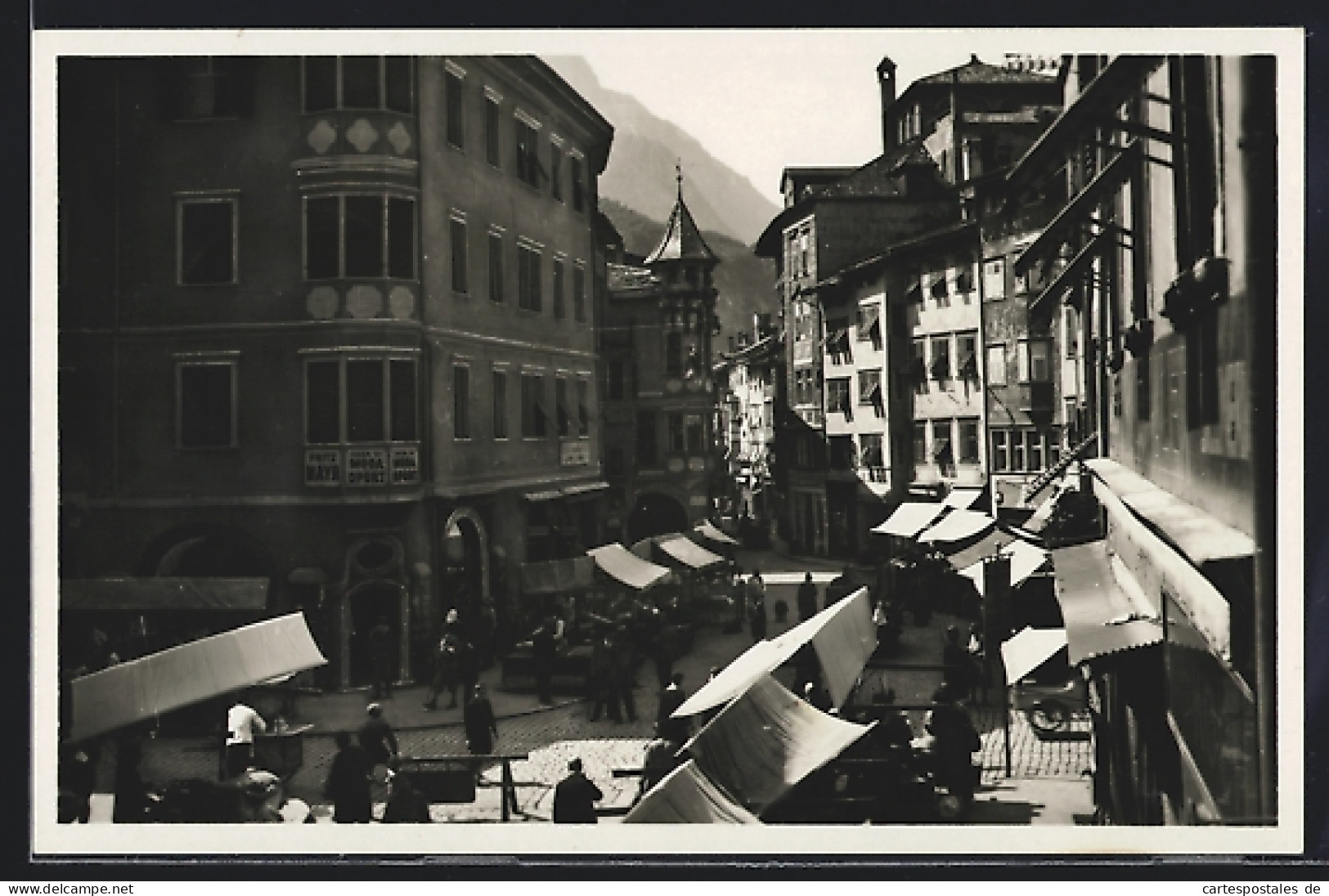 Cartolina Bolzano, Piazza Delle Erbe  - Bolzano