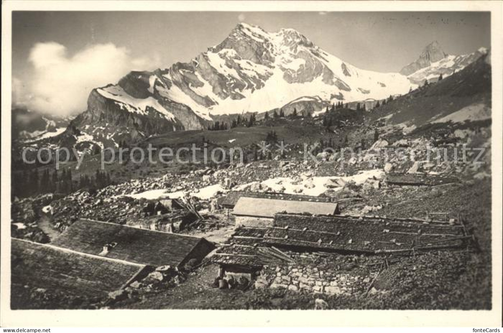 11758675 Braunwald GL Alp Mit Ortstock Braunwald - Autres & Non Classés