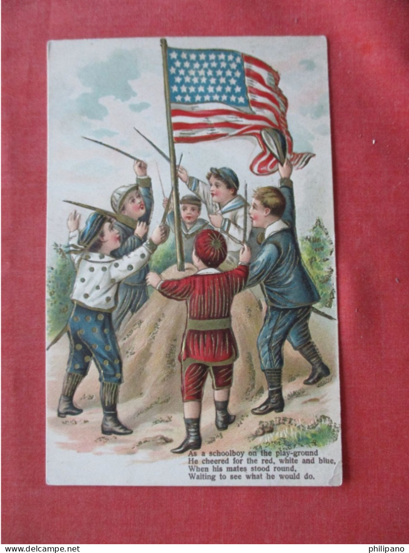 Children Play War Around American Flag - Swords GILT EMBOSSED   Ref 6401 - Mode