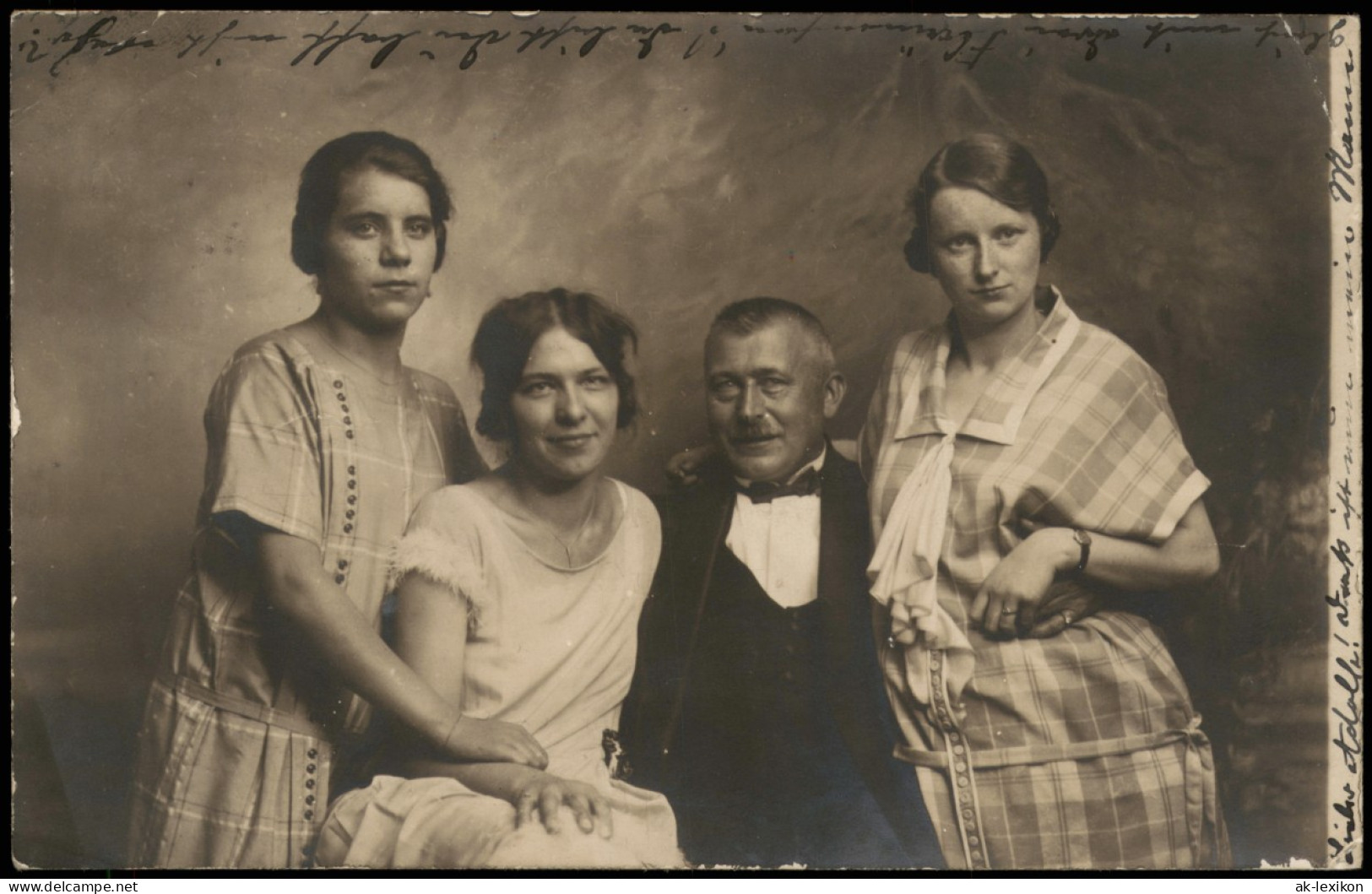 Menschen Soziales Leben Gruppenfoto 1925 Privatfoto    Stempel WAIDMANNSLUST - Unclassified