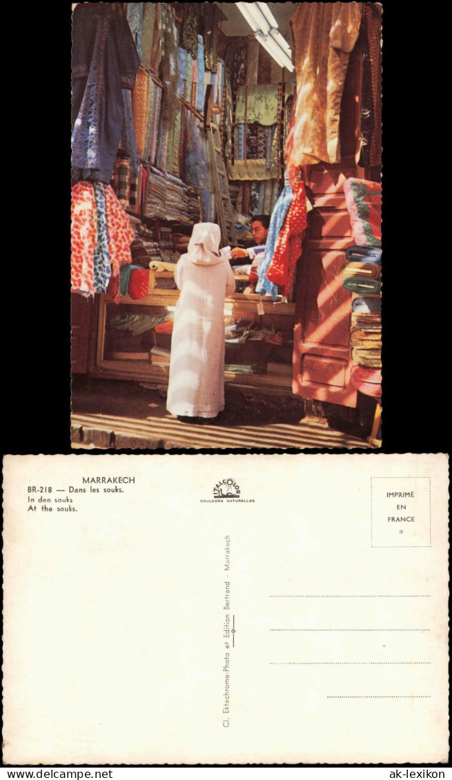 Postcard Marrakesch At The Souks, Stoff-Händler 1970 - Marrakech