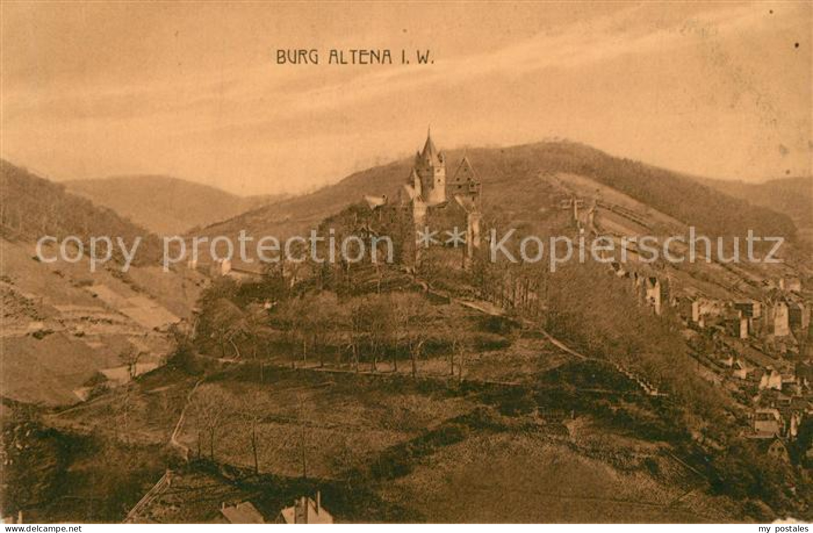 73359146 Altena Lenne Panorama Mit Blick Zur Burg Altena Lenne - Altena