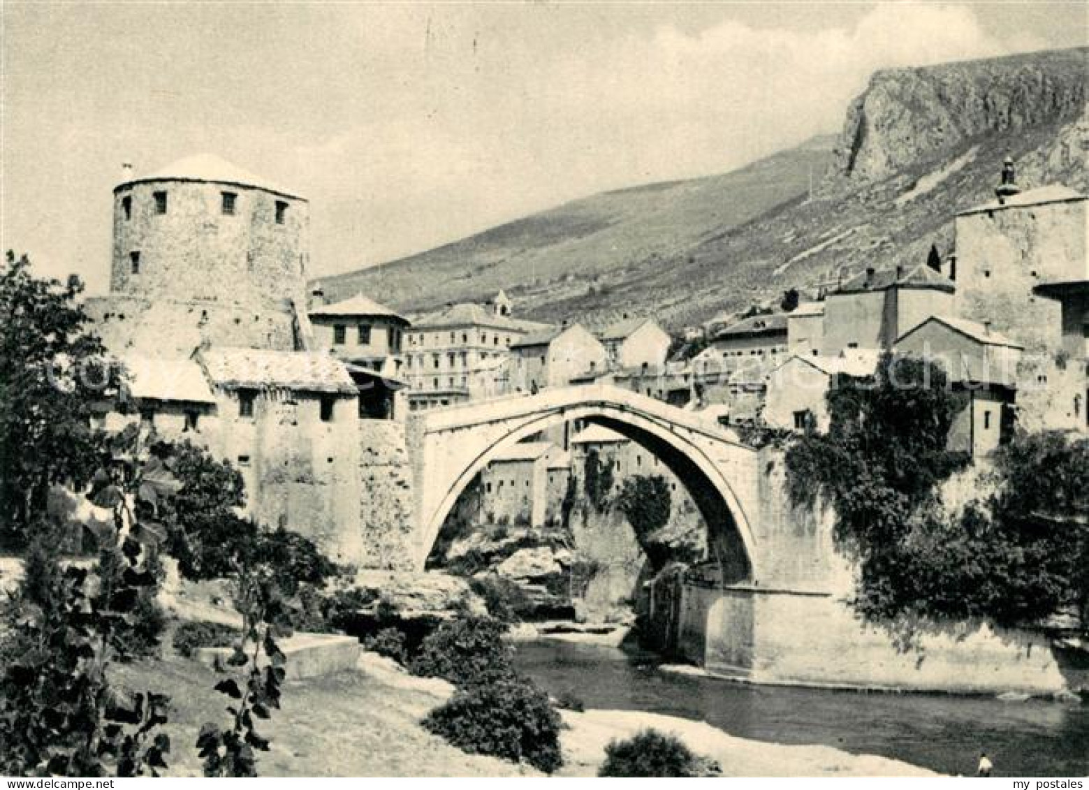 73358240 Mostar Moctap Stari Most Bruecke Ueber Die Neretva Wahrzeichen Der Stad - Bosnia Erzegovina