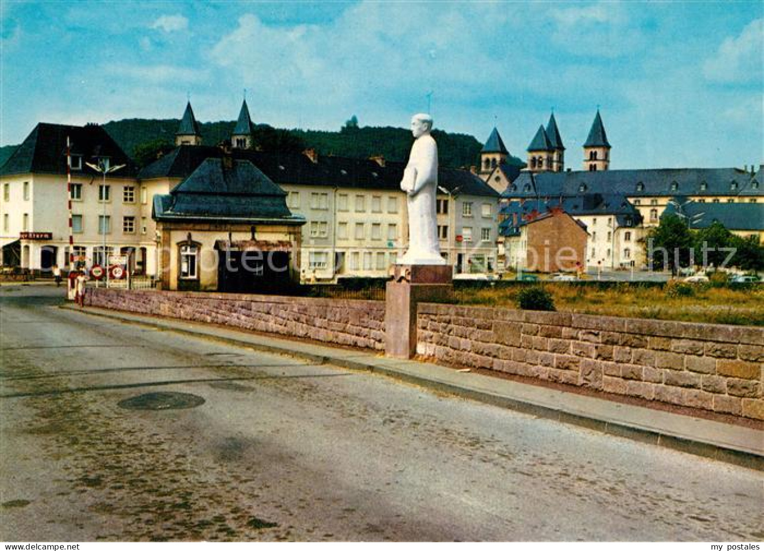 73357340 Echternach Pont De La Sure Statue De L'abbé Johannes Bertels - Sonstige & Ohne Zuordnung