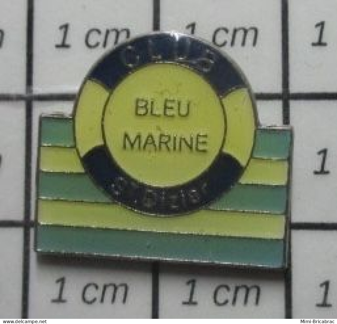 1818A Pin's Pins / Beau Et Rare / SPORTS / BOUEE CLUB BLEU MARINE ST DIZIER - Sonstige & Ohne Zuordnung