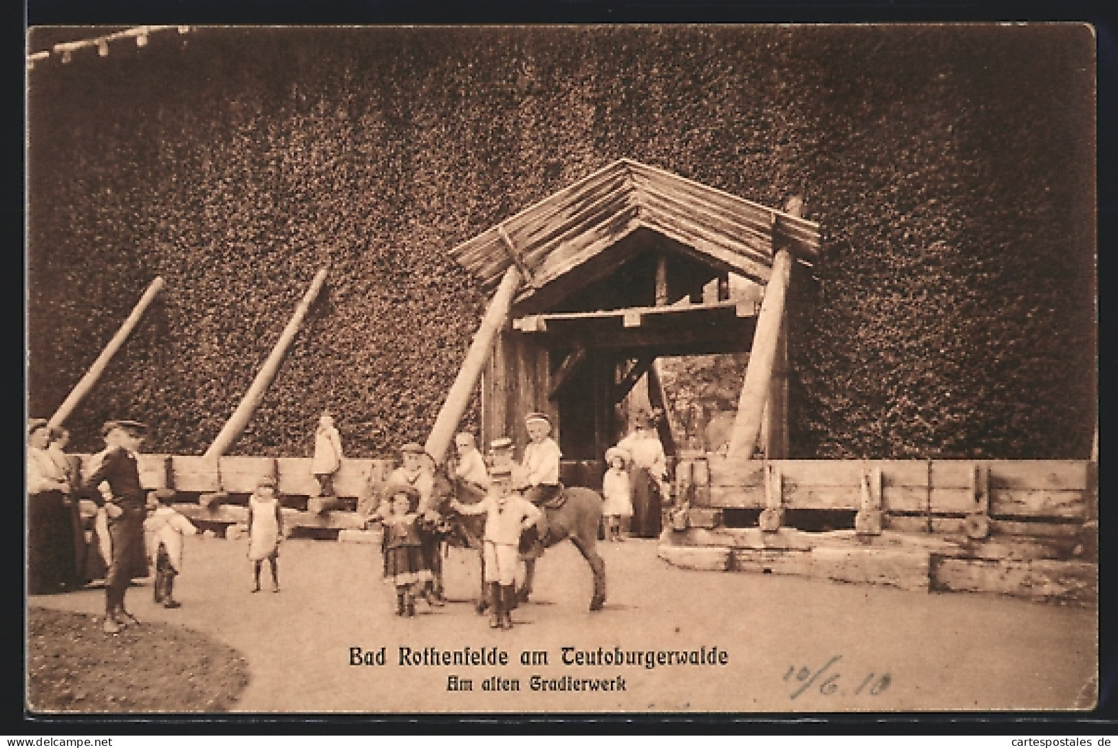 AK Bad Rothenfelde Am Teutoburgerwald, Kinder Am Alten Gradierwerk  - Bad Rothenfelde