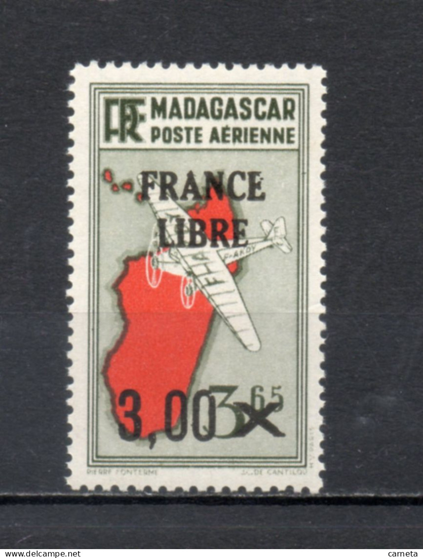 MADAGASCAR PA N° 53  NEUF SANS CHARNIERE COTE  4.50€  CARTE DE MADAGASCAR - Aéreo