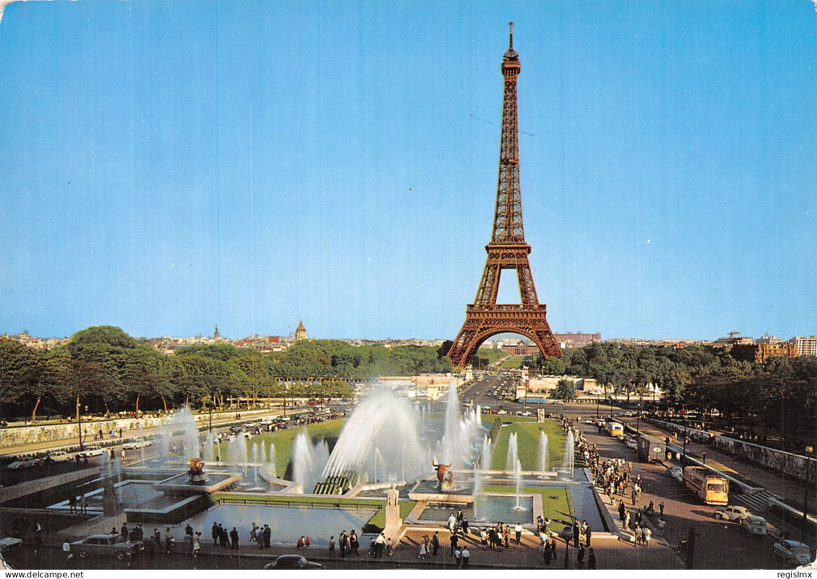 75-PARIS LA TOUR EIFFEL-N°T1064-F/0387 - Tour Eiffel