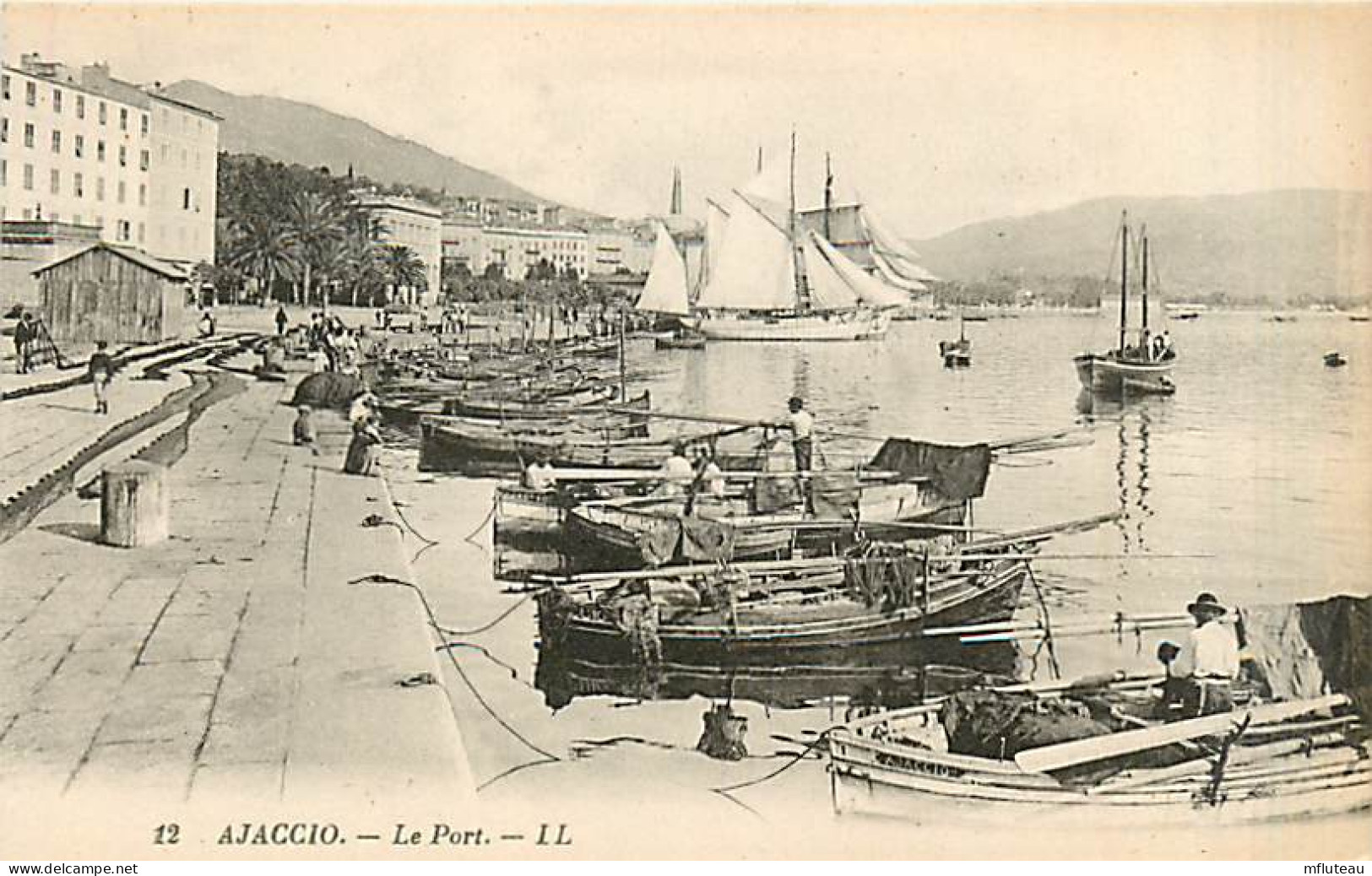 20* AJACCIO  Le Port   MA100,0500 - Ajaccio