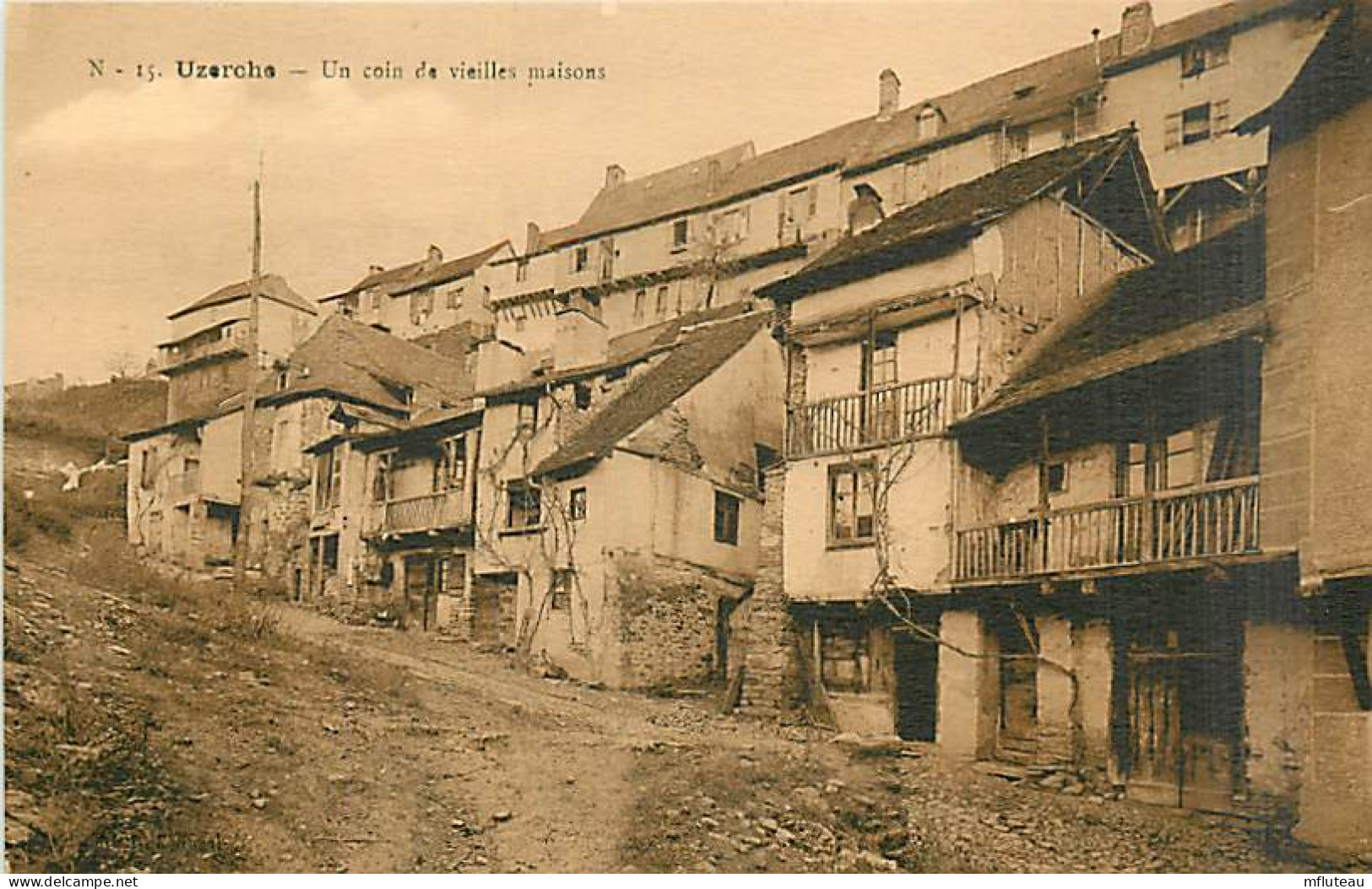 19* UZERCHE Vieilles Maisons     MA100,0478 - Uzerche