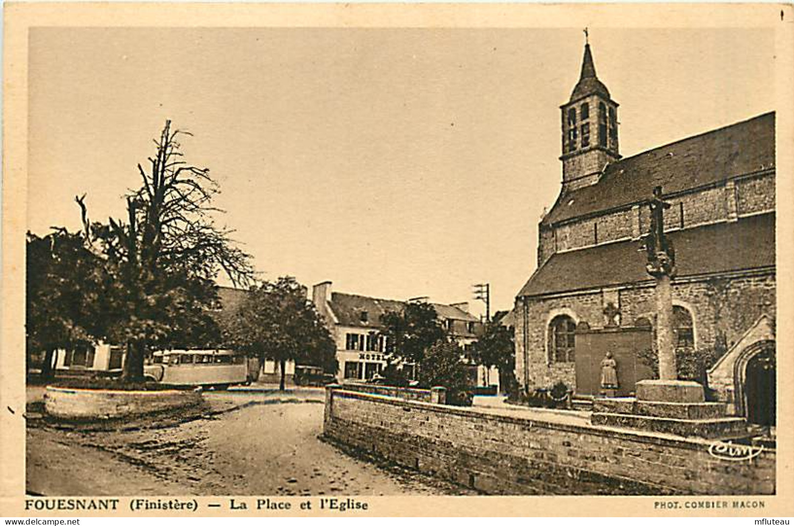 29* FOUESNANT Place Eglise  MA100,1389 - Fouesnant