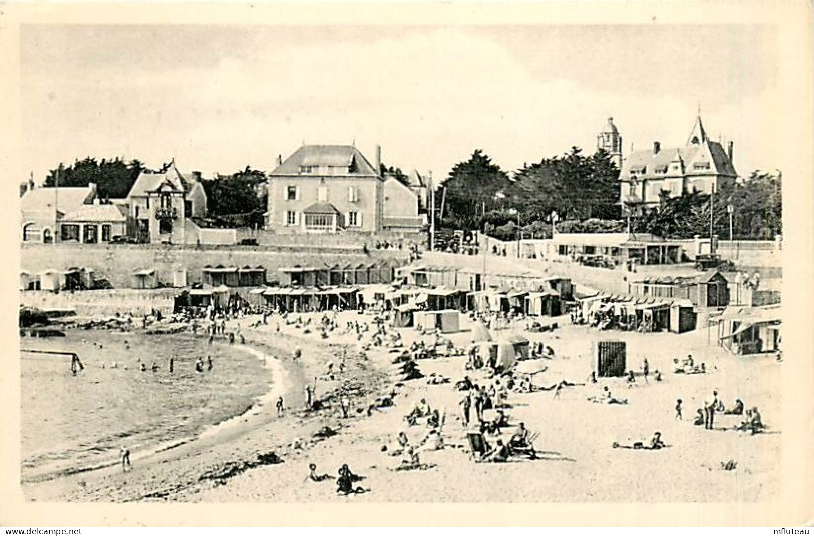 44* BATZ SUR MER Plage  (cpsm9x14)    MA101,1039 - Nyasaland (1907-1953)