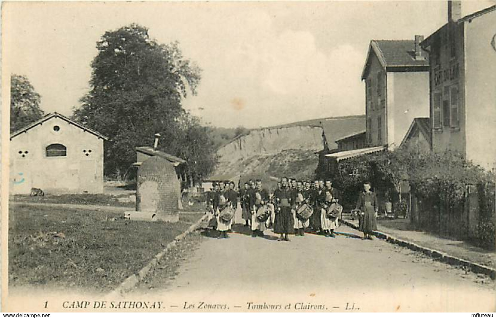 69* SATHONAY  Camp  Tambours Et Clairons   MA103,1071 - Casernes