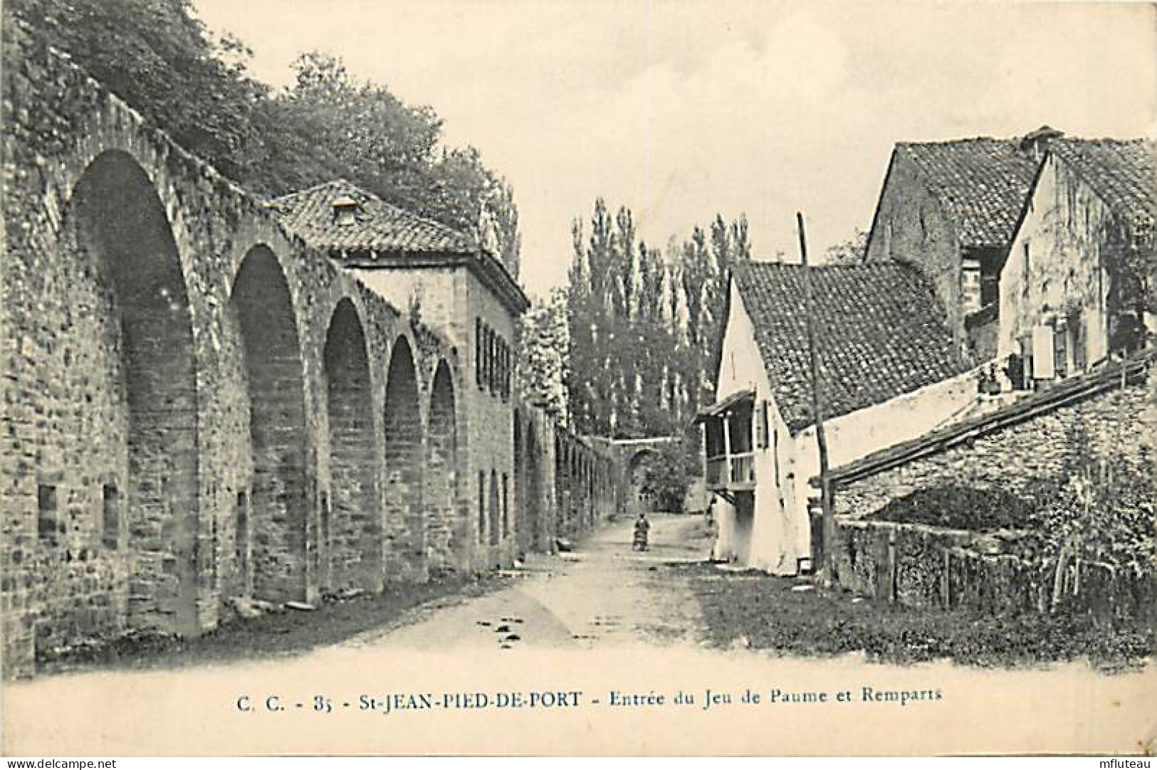 64* ST JEAN PIED DE PORT Entree Jeu De Paume   MA103,0782 - Saint Jean Pied De Port