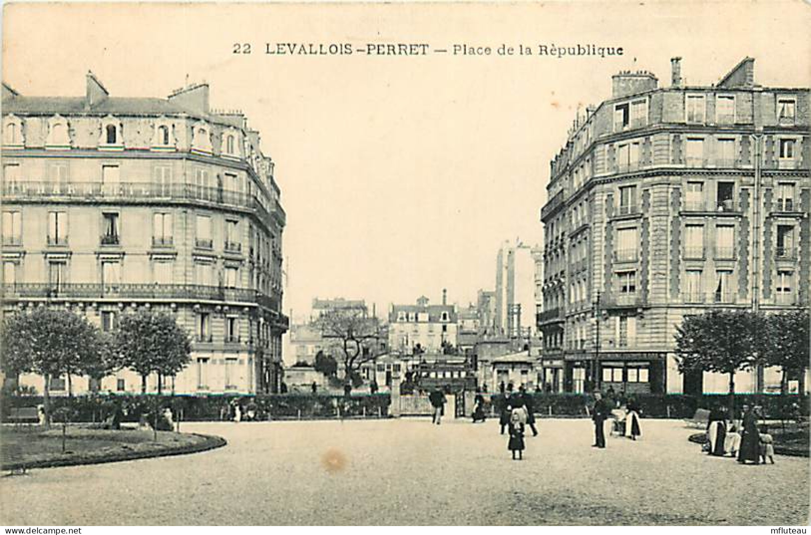 92* LEVALLOIS PERRET Place De A Republique   MA106,0402 - Levallois Perret