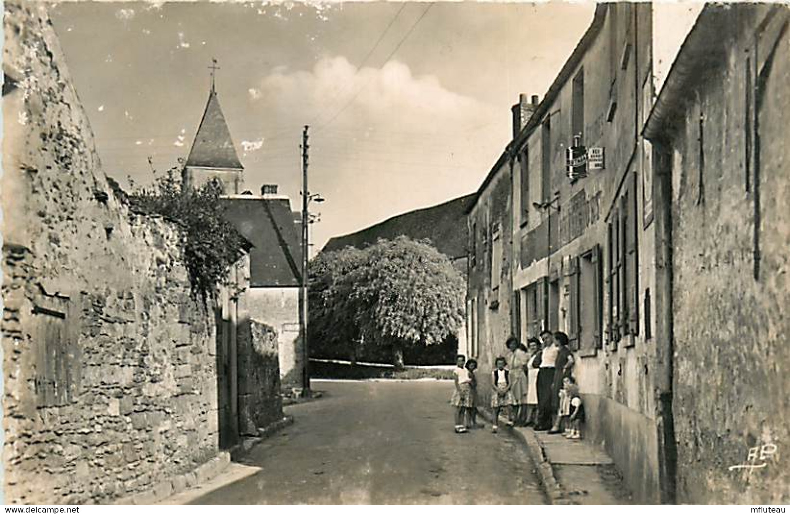 95* LA ROCHE GUYON Restaurant « pernelle »  CPSM(9x14)  MA106,0840 - La Roche Guyon