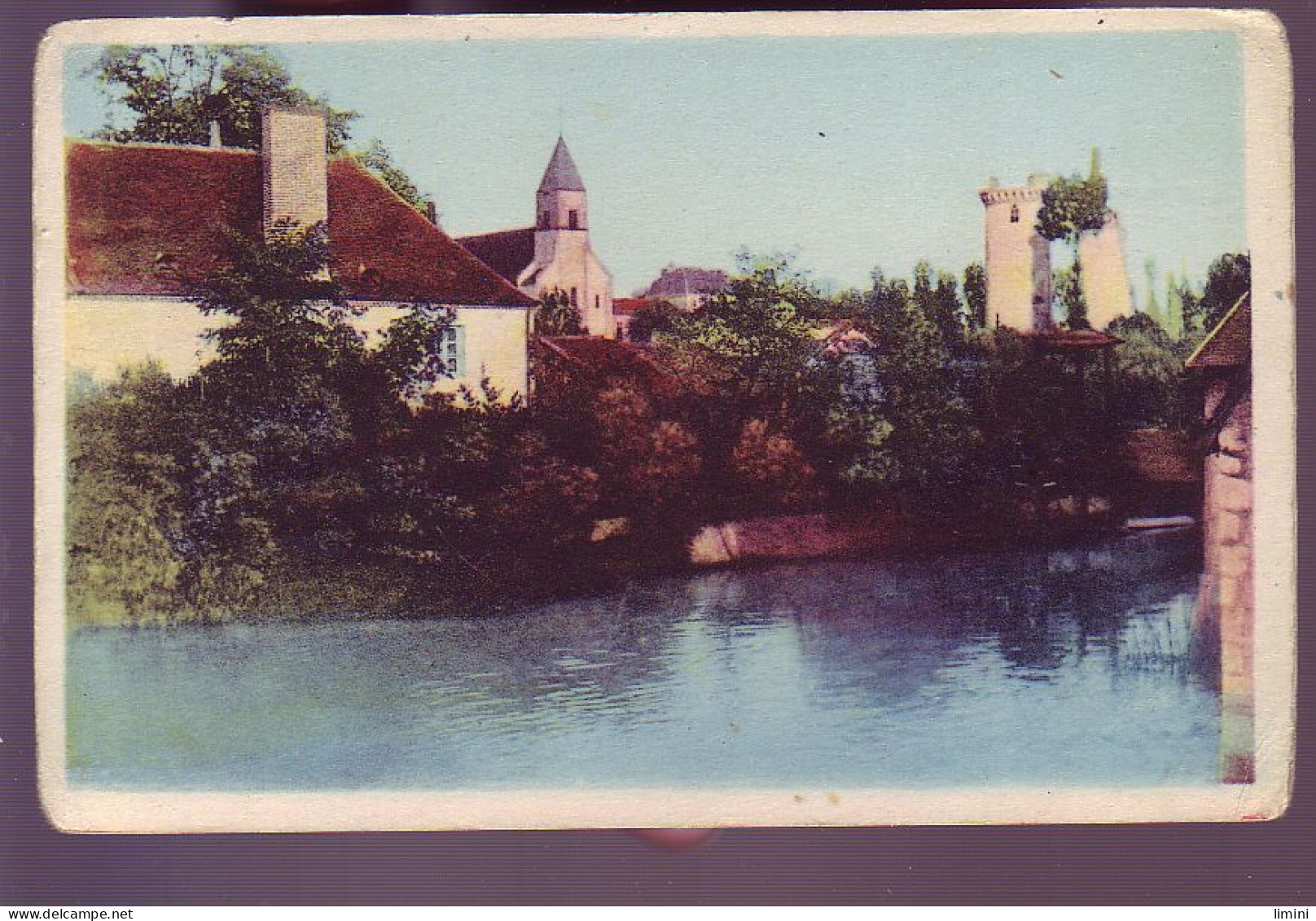 18 - MEHUN-sur-YEVRE - ÉGLISE ET RUINES DU CHATEAU - COLORISÉE - - Mehun-sur-Yèvre