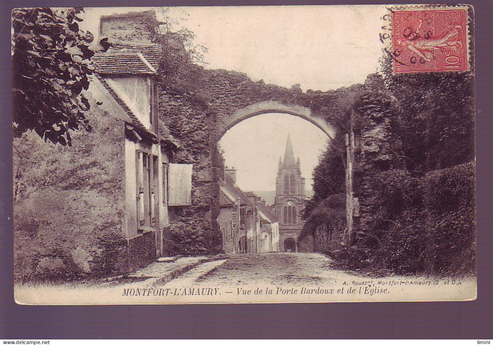 78 - MONTFORT-L'AMAURY - VUE DE LA PORTE BARDOUX ET DE L'ÉGLISE - - Montfort L'Amaury